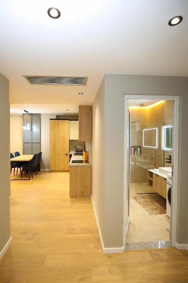 Vlorë La La Marina Wave Suites