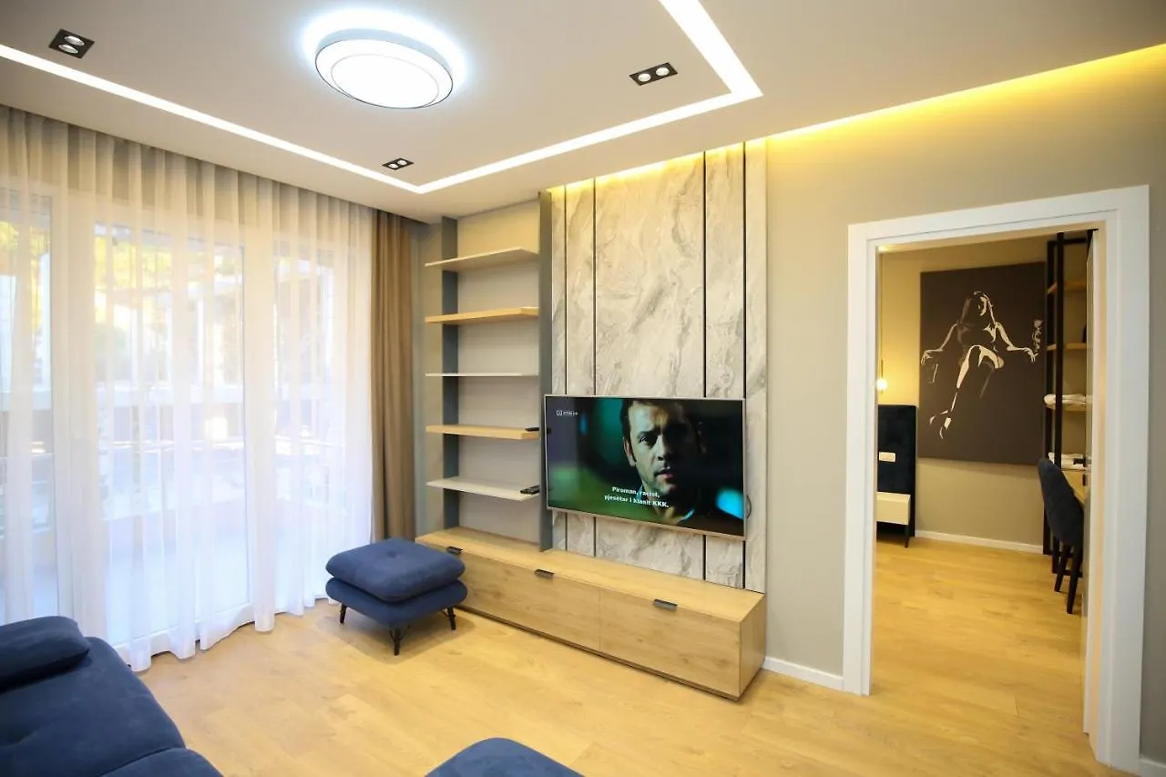 Vlorë La La Marina Wave Suites